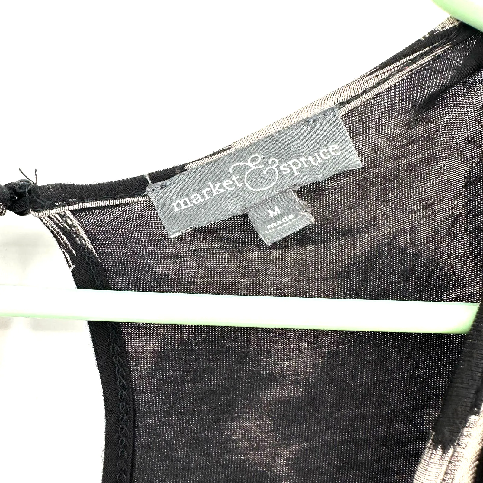 Market & Spruce size‎ medium short sleeve romper with pockets peeakbo back - Image 6