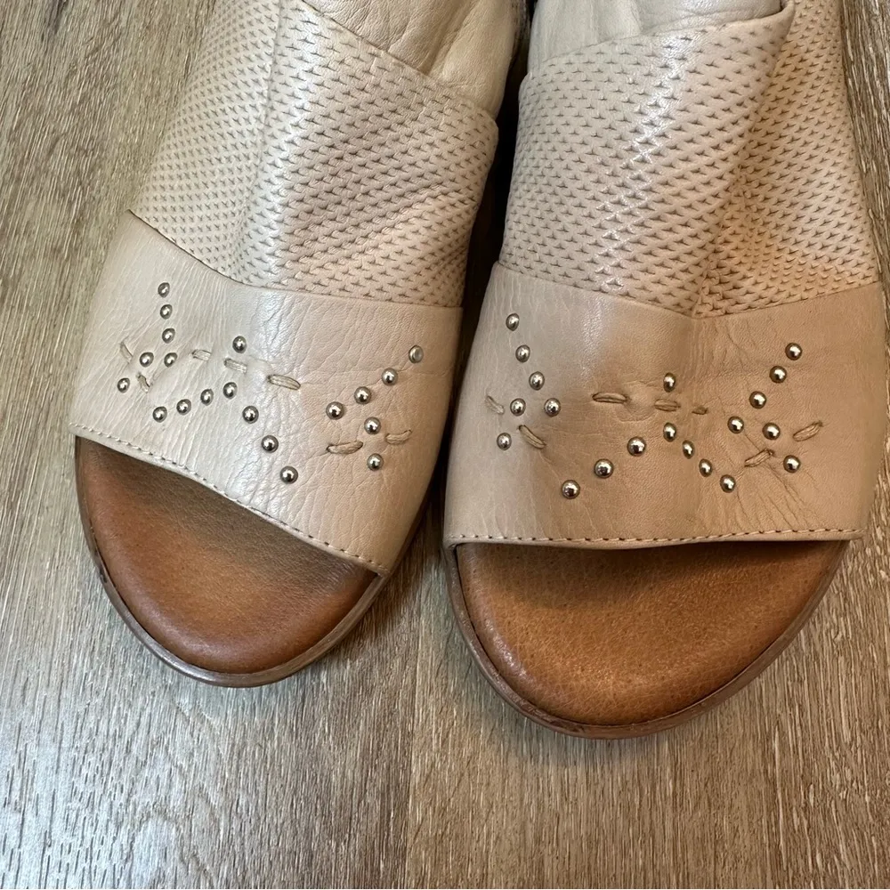 Miz Mooz Leather Side Zip Darcie Sandals - Image 6