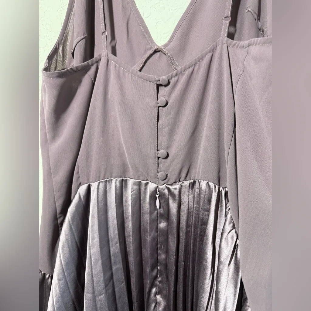 NWT ASOS Cami Pleated Satin Paneled Midi Swing Dress Size US 6 - Image 3