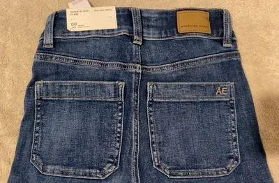 American Eagle Flared Jeans - Image 9