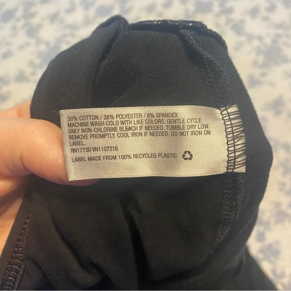 Isabel Maternity for Target Black Cropped Maternity Legging Pant Size Large - Image 7