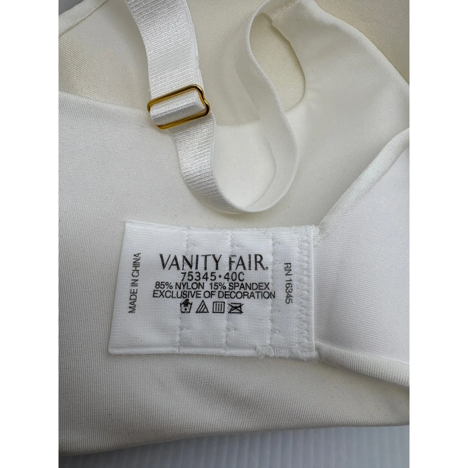 NEW Vanity‎ Fair Full Coverage Underwire Bra Adjustable Straps White 40C - Image 3