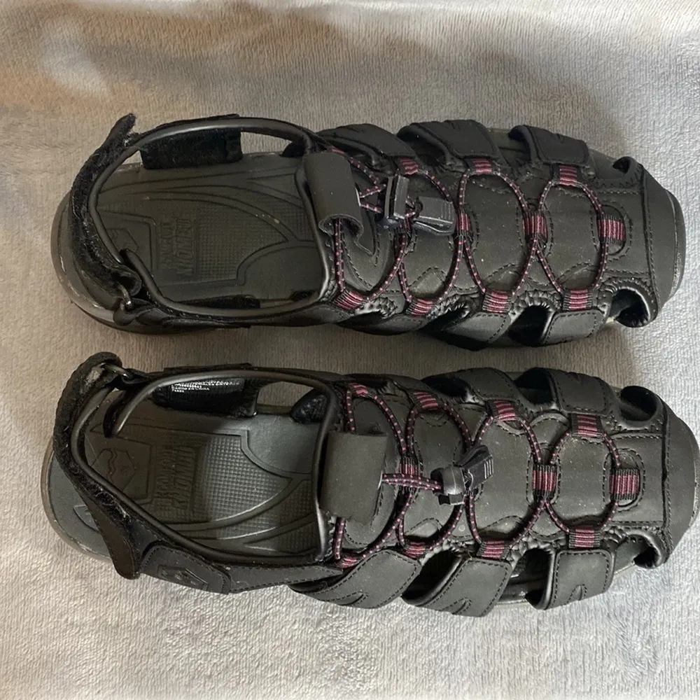 Khombu Ashley Active Sandal Adjustable Water Resistant Lightweight Hiking Size 9 - Image 6