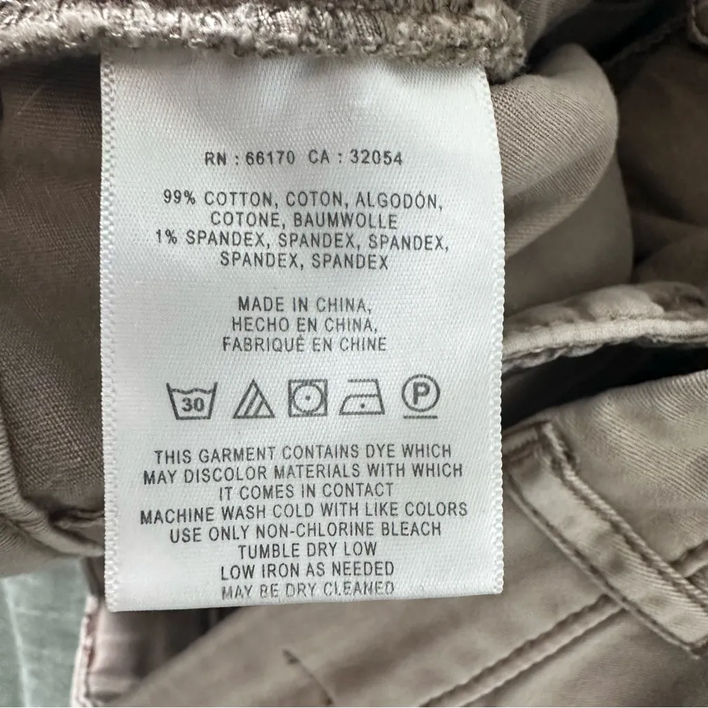 Anthropologie Pilcro Hyphen Dark Khaki Chino Shorts Size 6/28 - Image 7