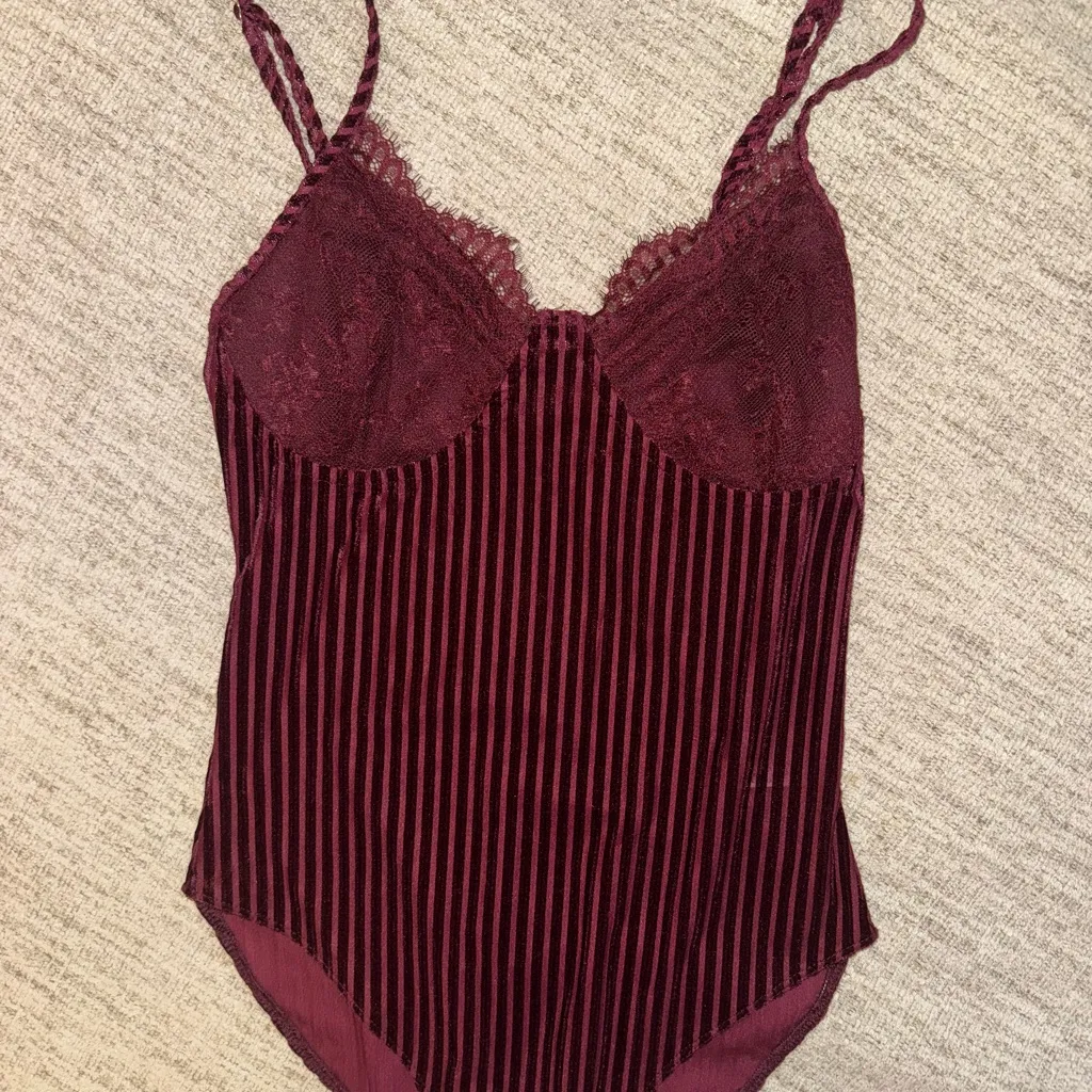 Shimmer & Lace Bodysuit - Image 4