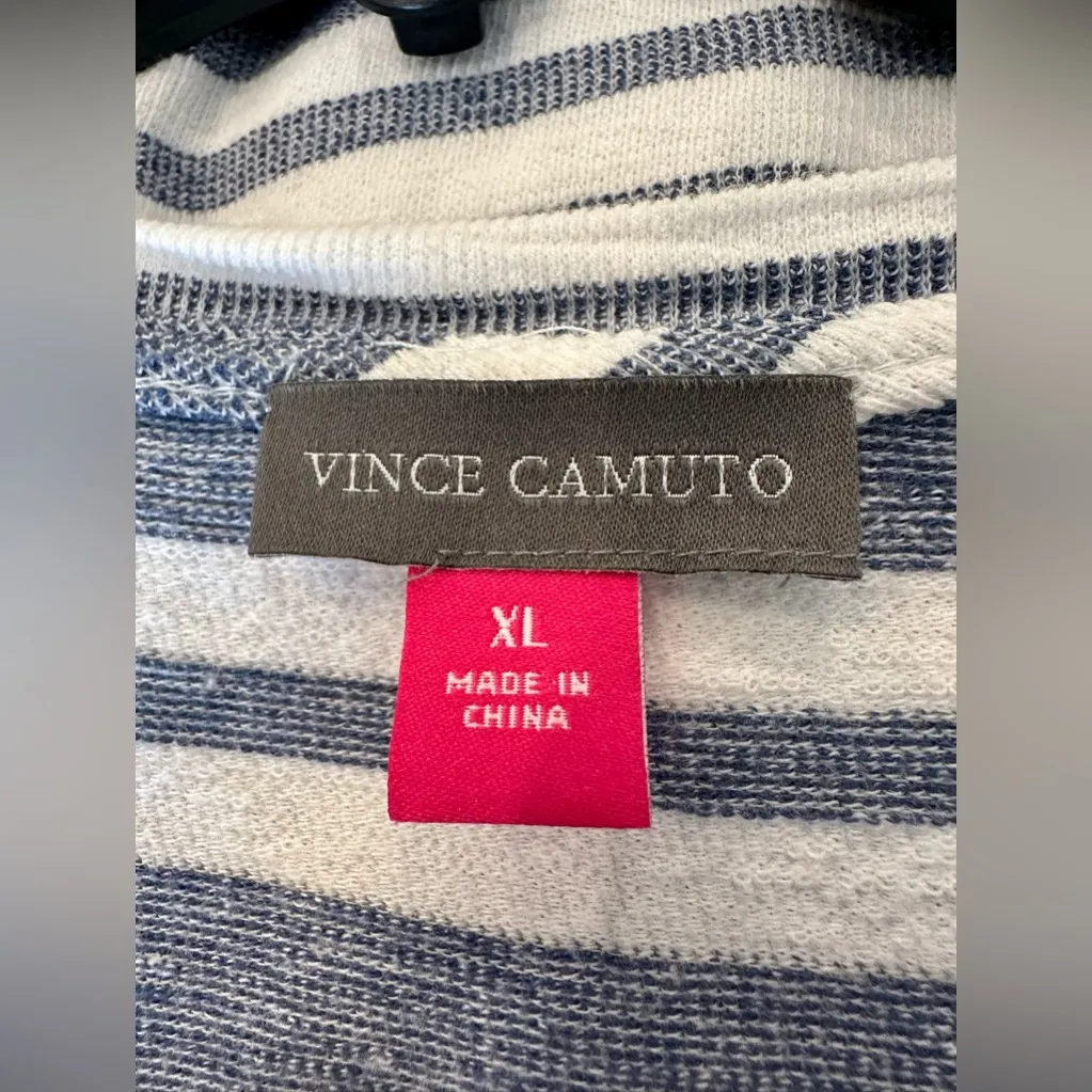 Vince Camuto Short Sleeve Shift Dress - Image 4