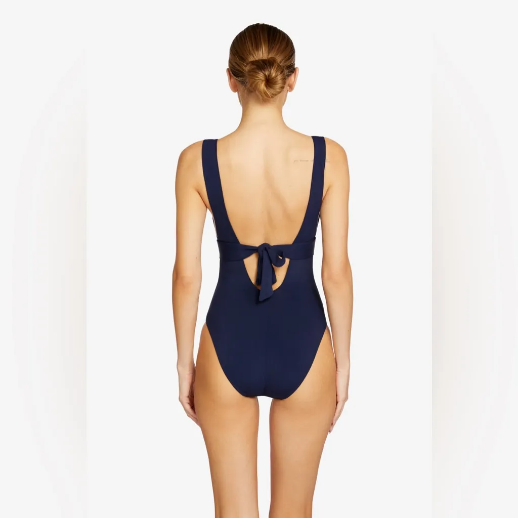 Robin Piccone JANE V PLUNGE ONE PIECE, Size 6, $186 - Image 2