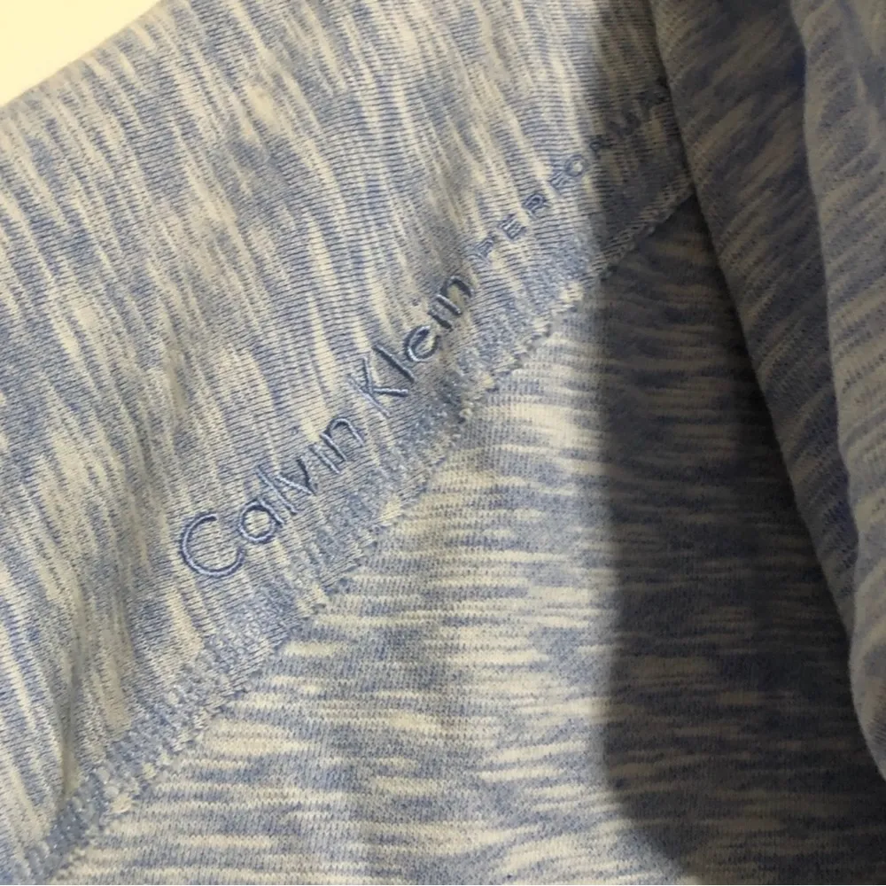 Calvin Klein Performance Blue Hooded Sweatshirt Size Small - Image 4