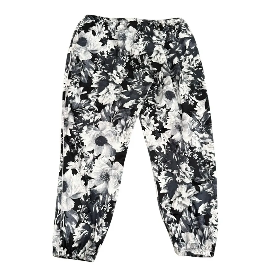 Victoria's Secret Satin Floral Sleep Joggers in Black/White, Size XL - Image 3