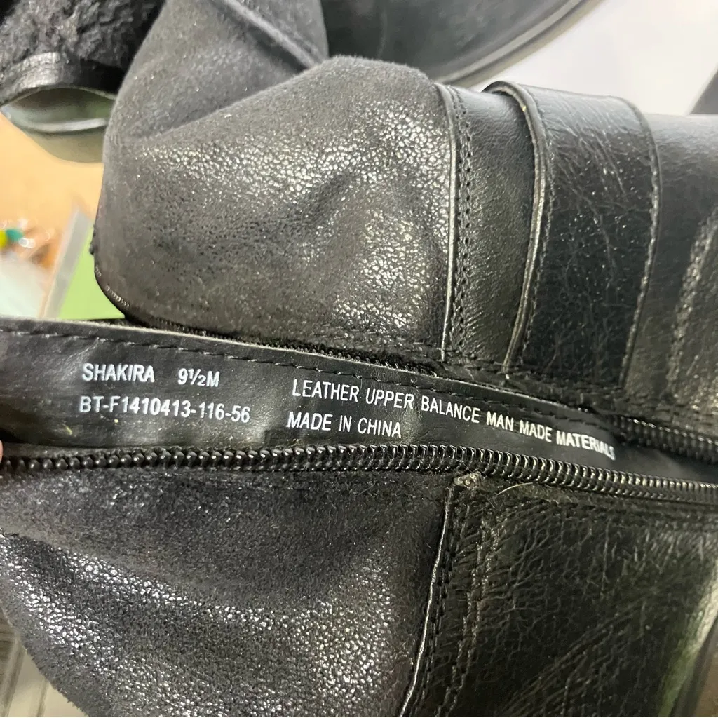 Baretraps Shakira‎ black leather boots women’s size 9.5 buckle casual zipper - Image 5