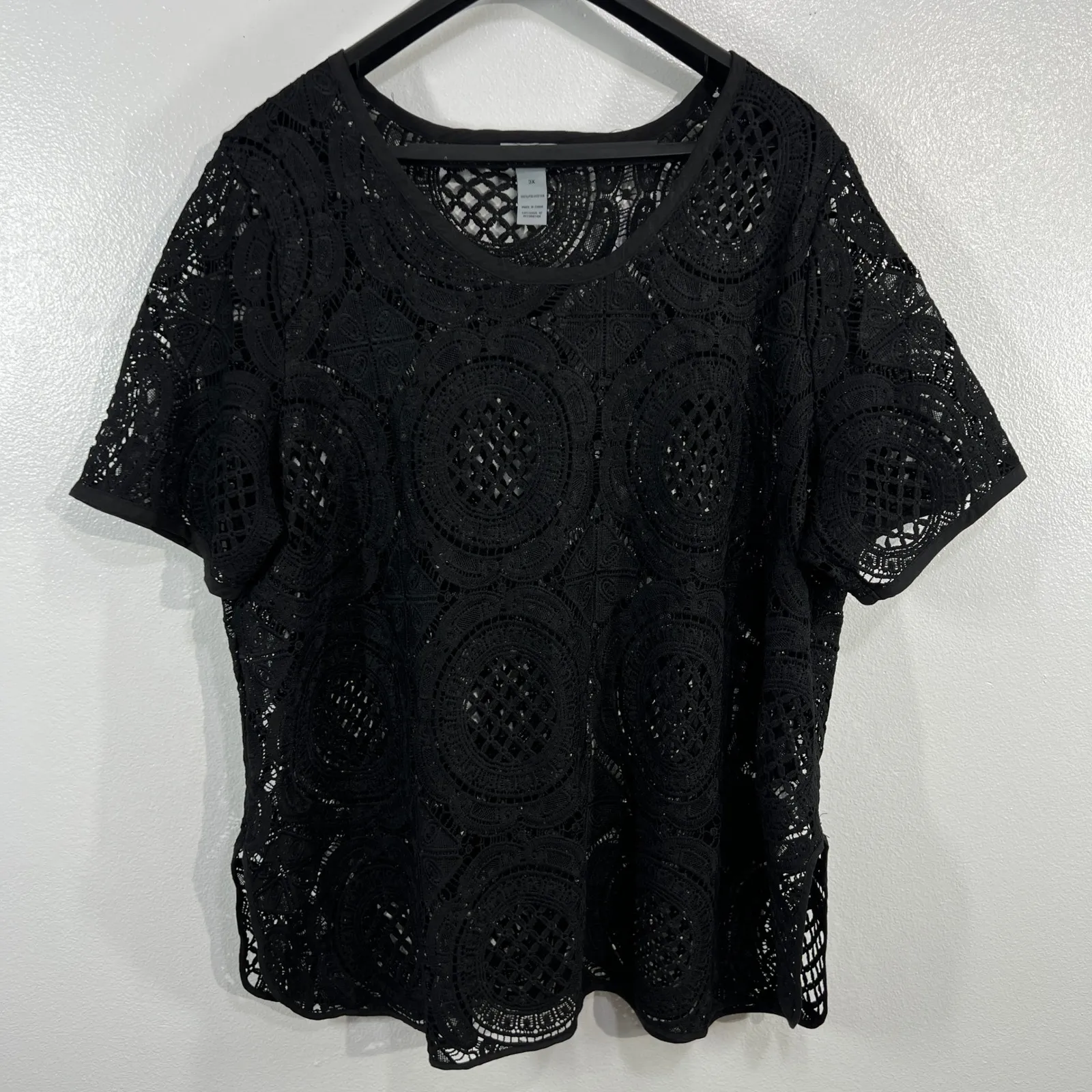 Catherines Black Lace Crochet Blouse Short Sleeve Plus Size Top Sheer Overlay 3X - Image 3