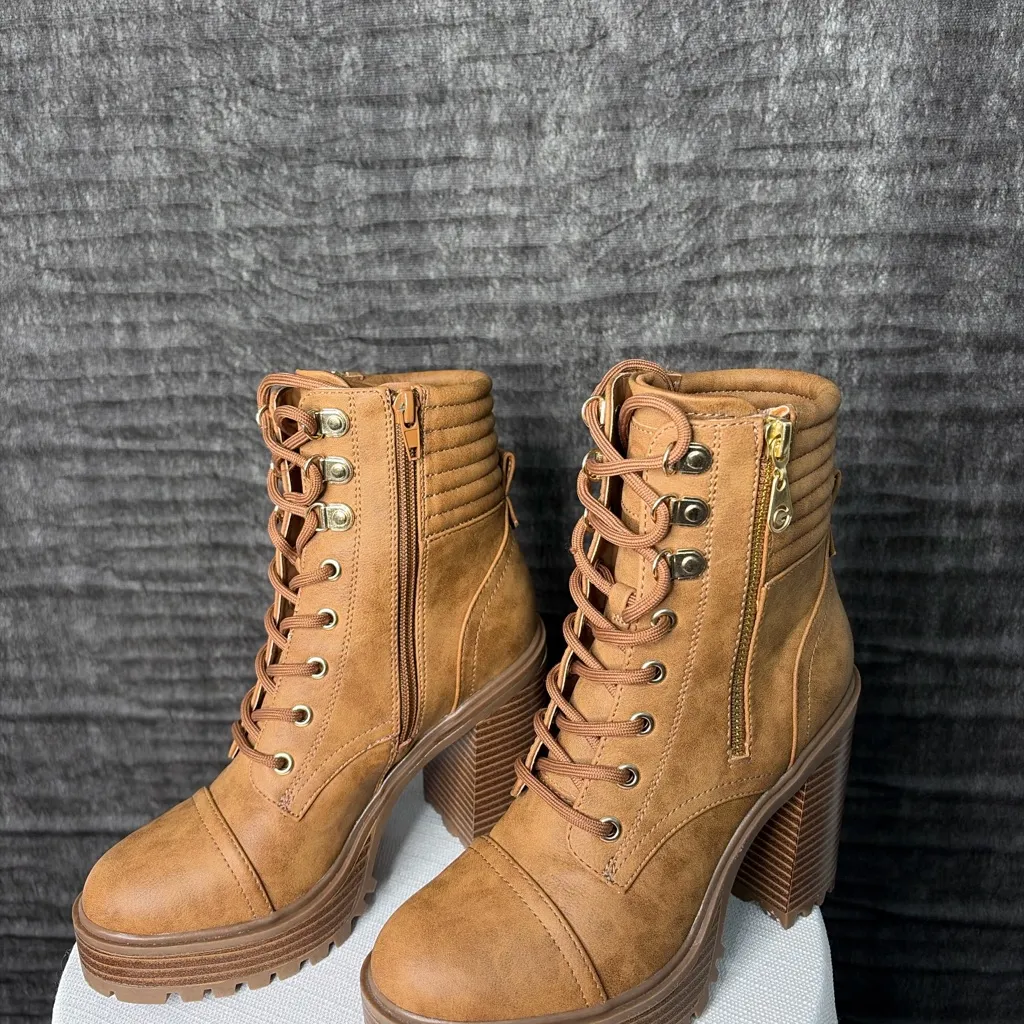 GBG Los Angeles Brown Lace Up Ankle Boots Block Heel Women’s 5.5(B109) - Image 3