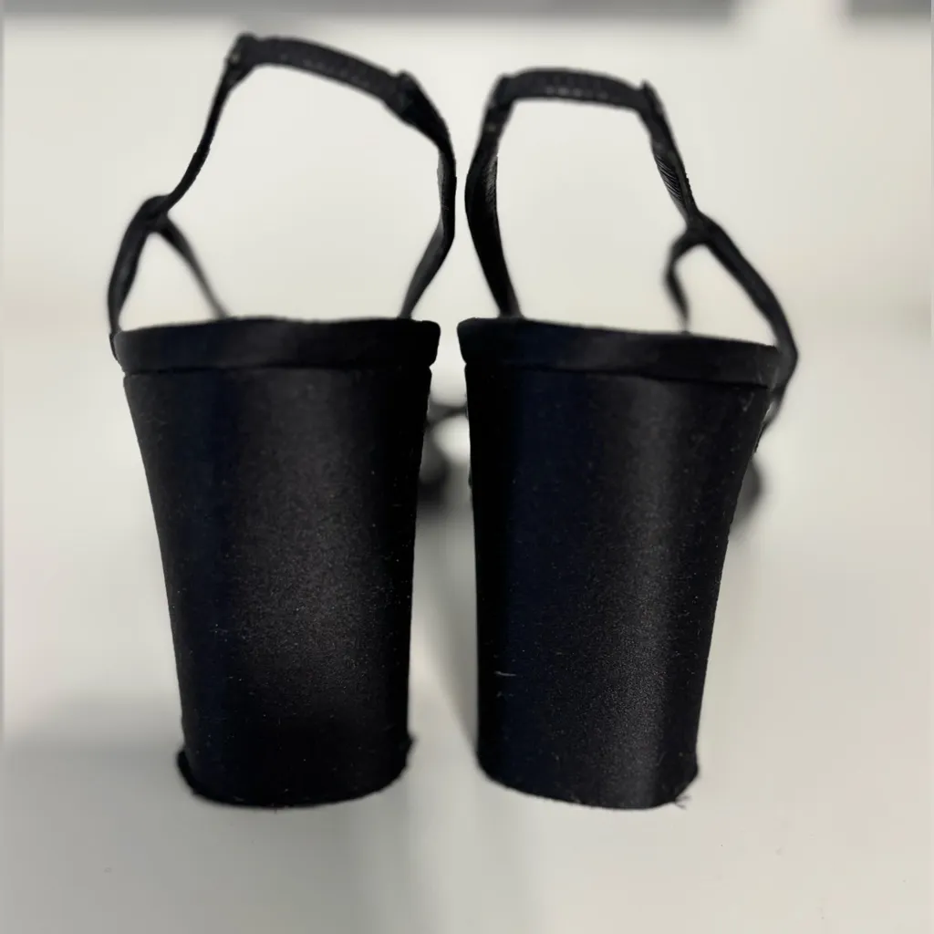 Richard Tyler Vintage Made in Italy WELL WORN formal Satin Heels Sandals Size 8 Black - Image 5