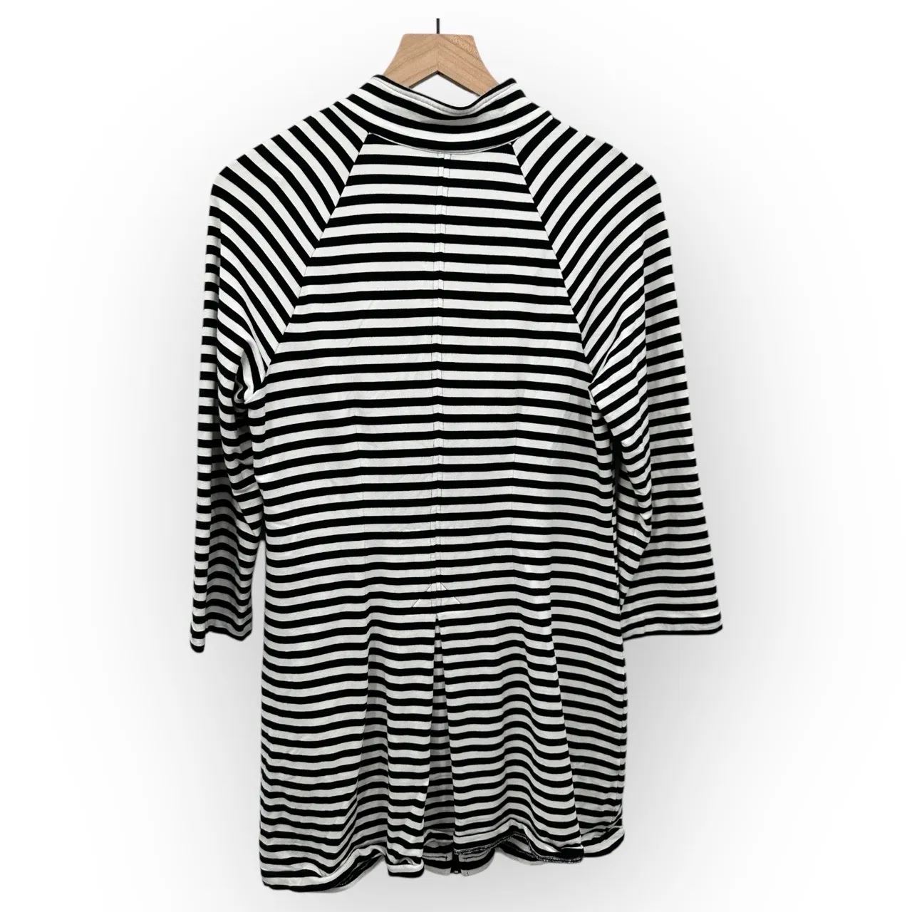 CAbi  Black White Stripe Long Sleeve Front Pockets Open Front Cardigan Medium - Image 5