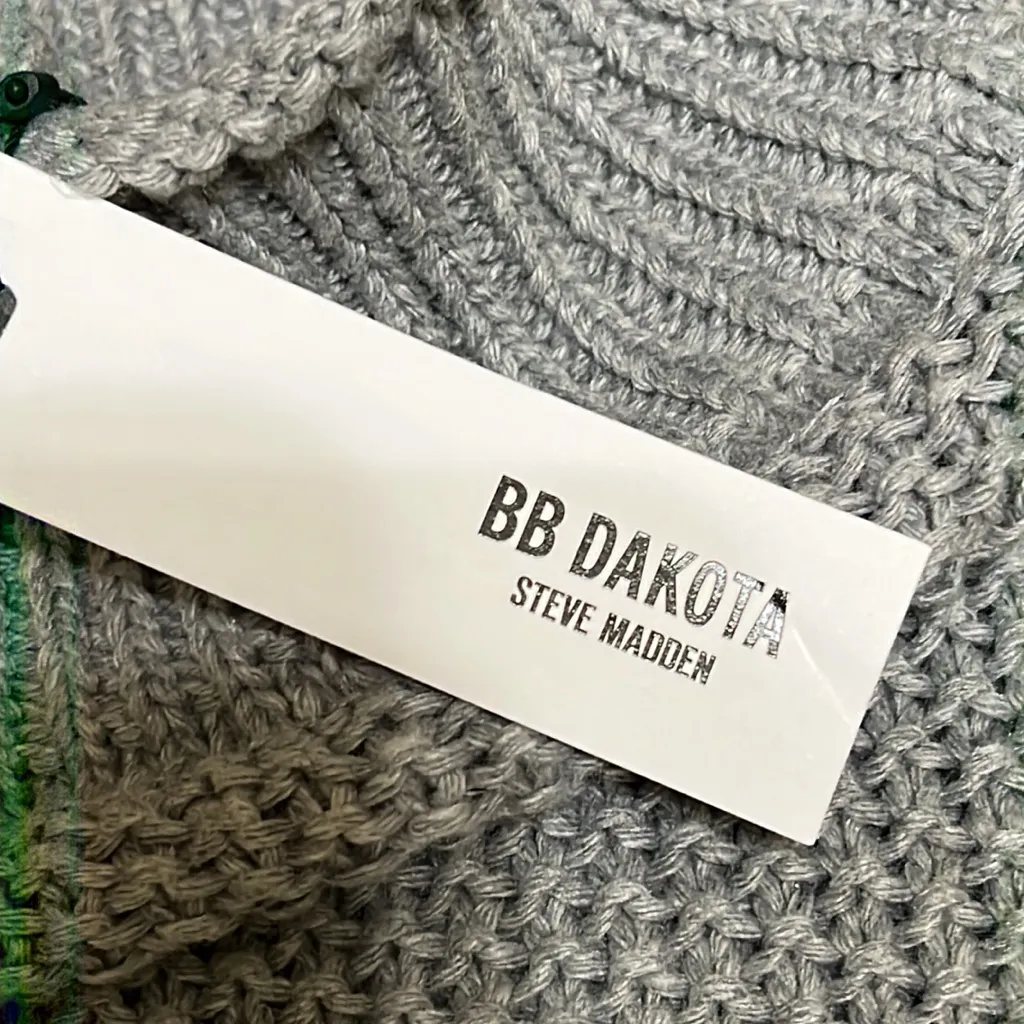 BB Dakota Mock Neck Sweater - Image 8