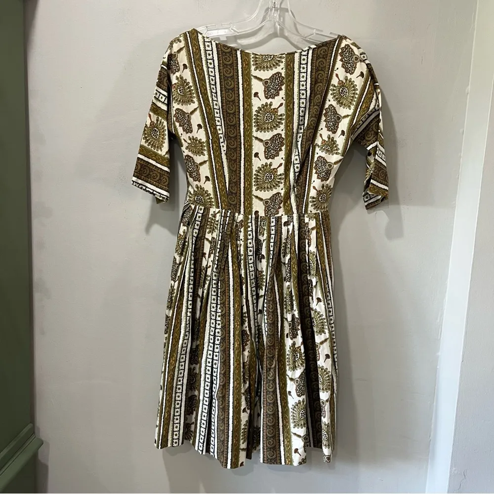 Vintage homemade dress Size 4 fit and flare Zip Neutral Sleeves Cotton - Image 2