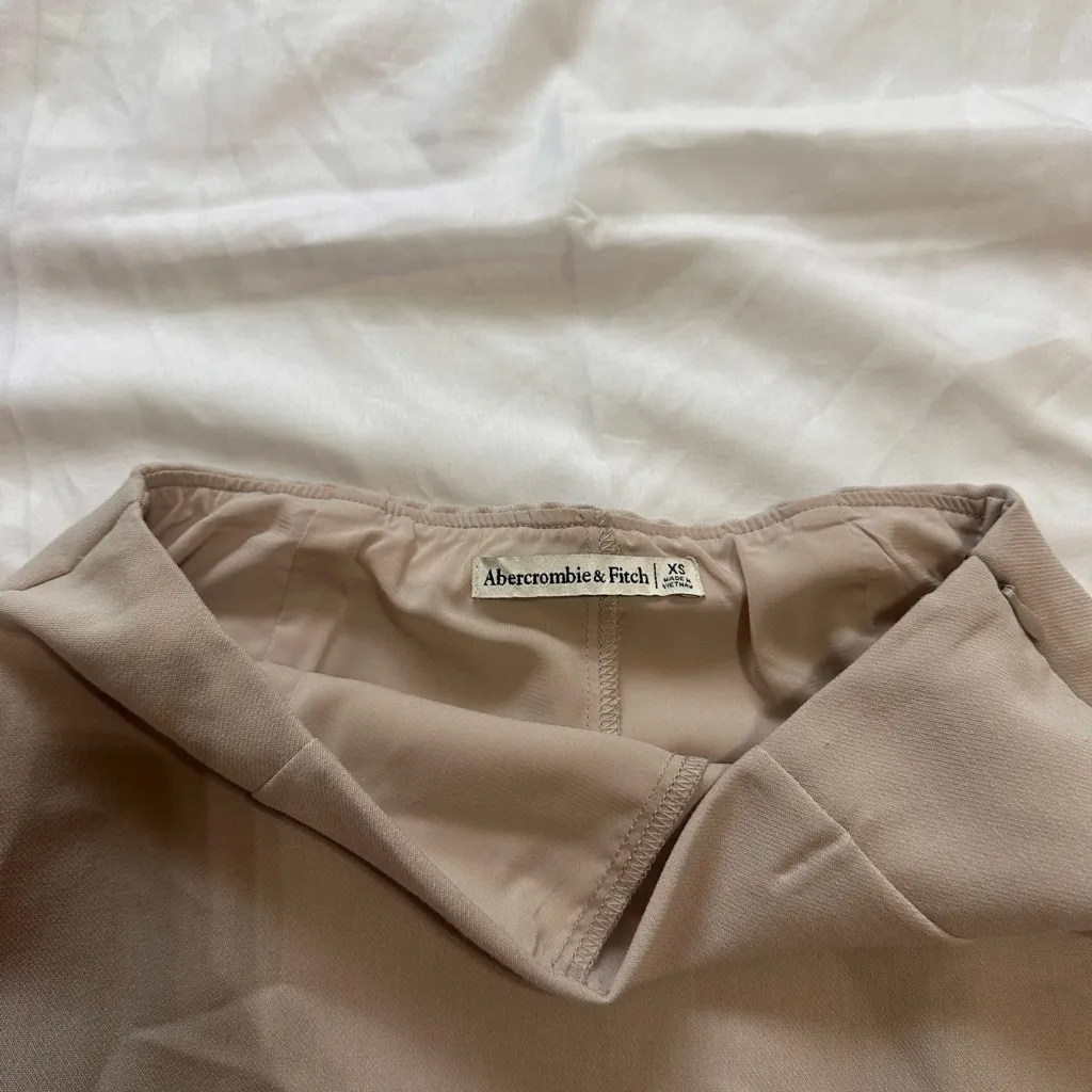 Abercrombie & Fitch Mini Skort - Image 2