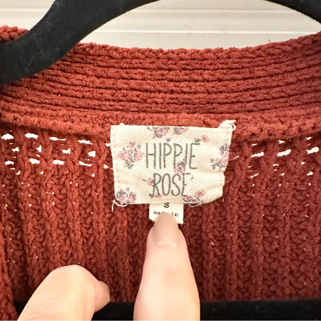 Hippie Rose V Neck Cardigan Sweater Burnt Red size Small - Image 4