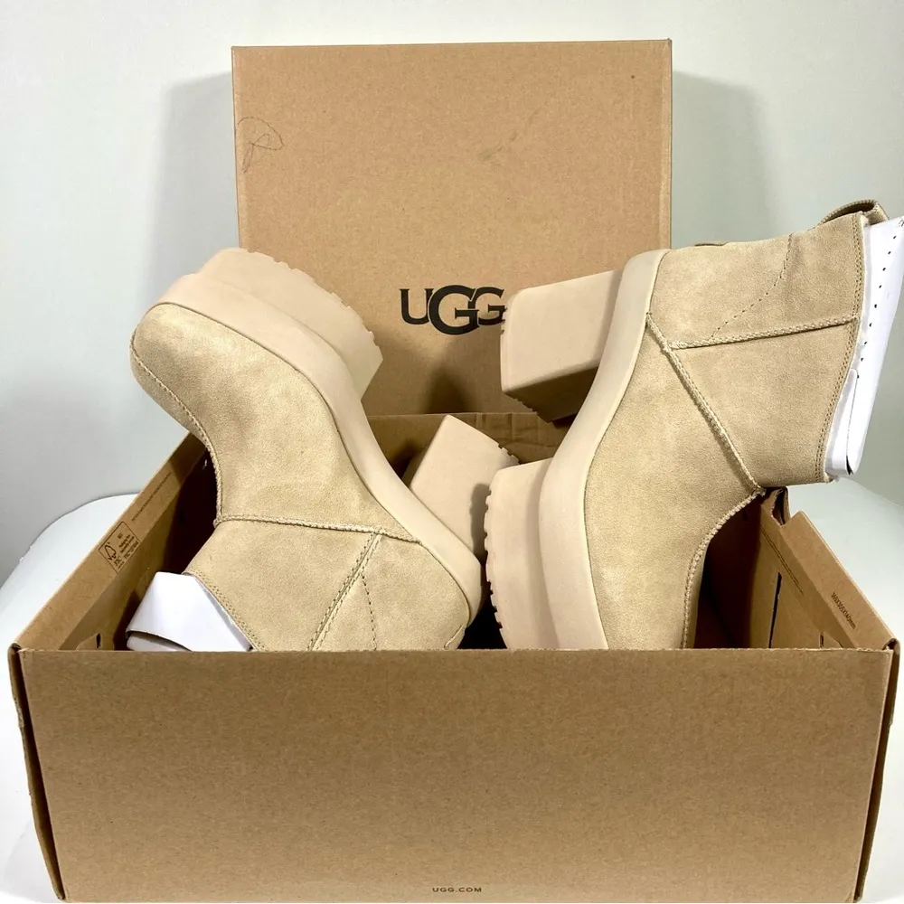 UGG Mini New Heights Chunky Platform Boots Mustard Seed Size 10 NEW - Image 4