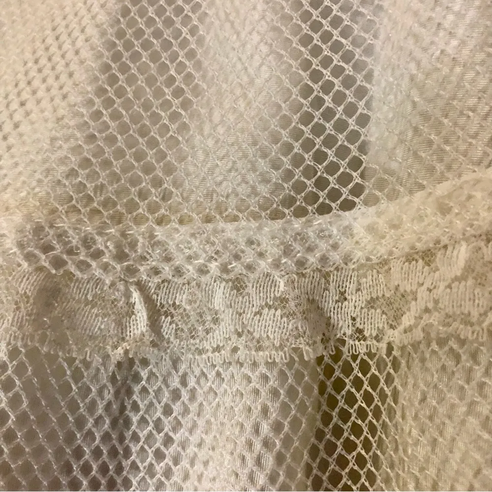 Vintage Wedding Dress Skirt Slip Womens S? Used Cream - Image 7