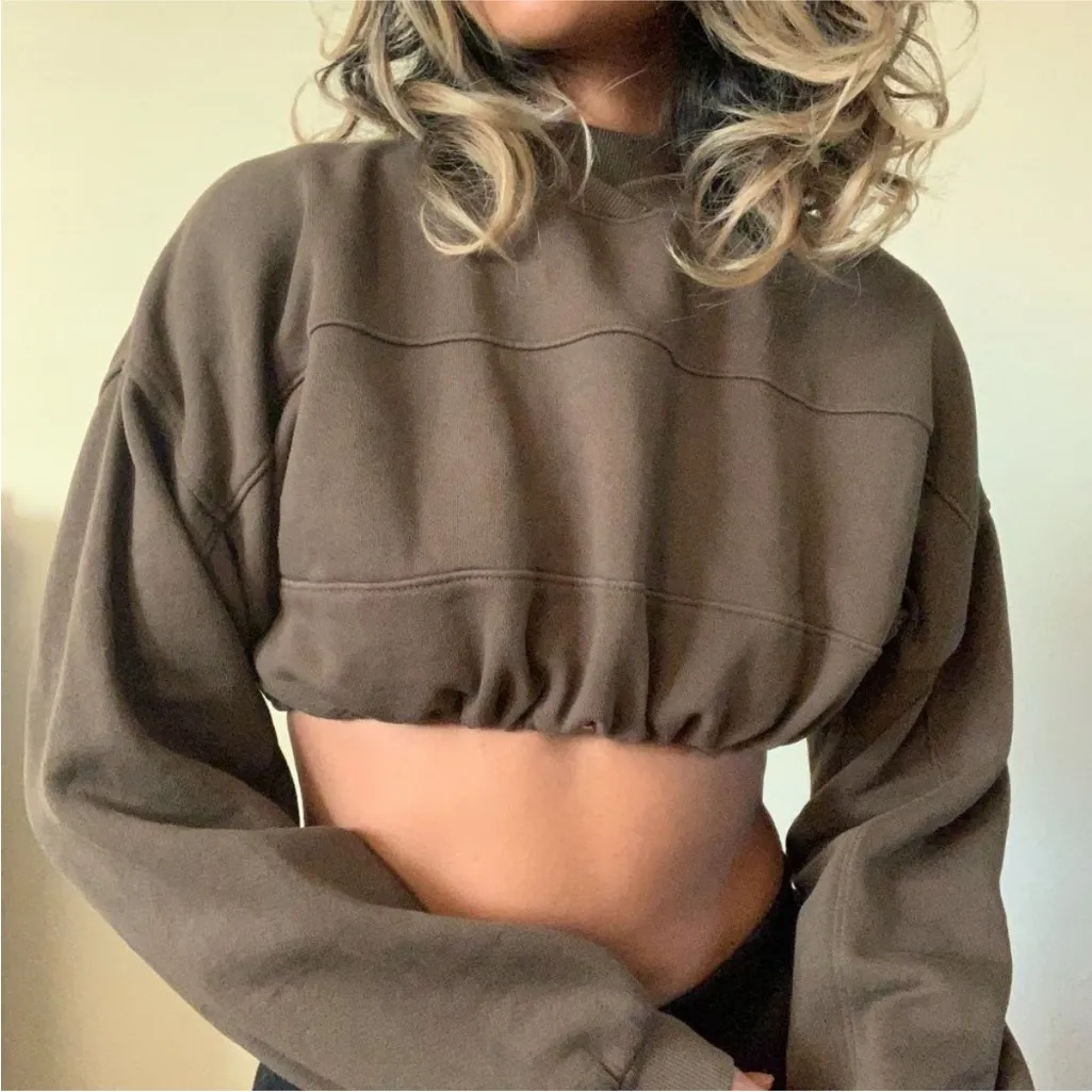 Joah Brown Drawcord Cropped Crew Sweatshirt - Image 2