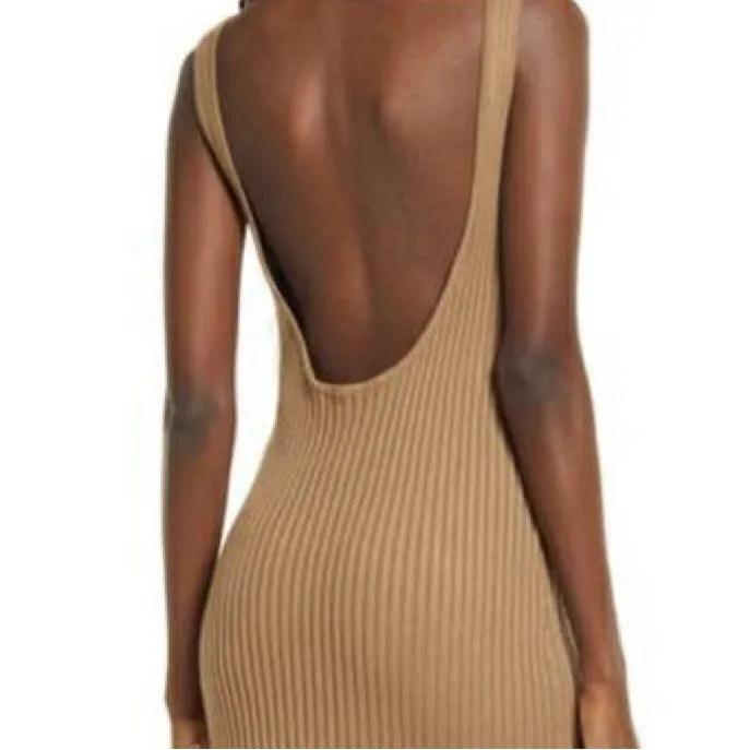 Ribbed knit sleeveless midi‎ body in dress with open back Edit by nine Tan Size M - Image 3