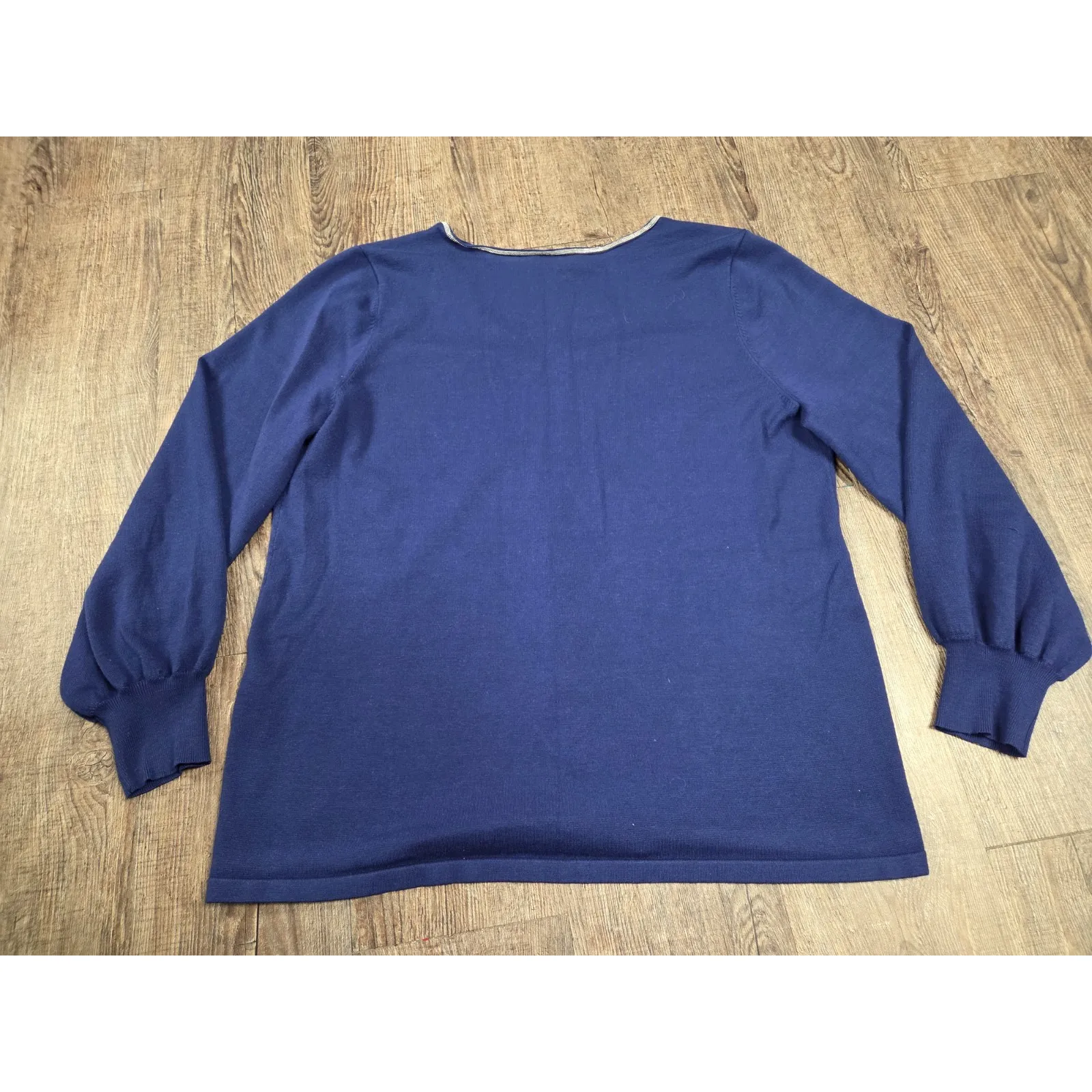 Chico's  Solid Navy Blue Thin Sweater Blouse Shirt Size 2 Large - Image 5