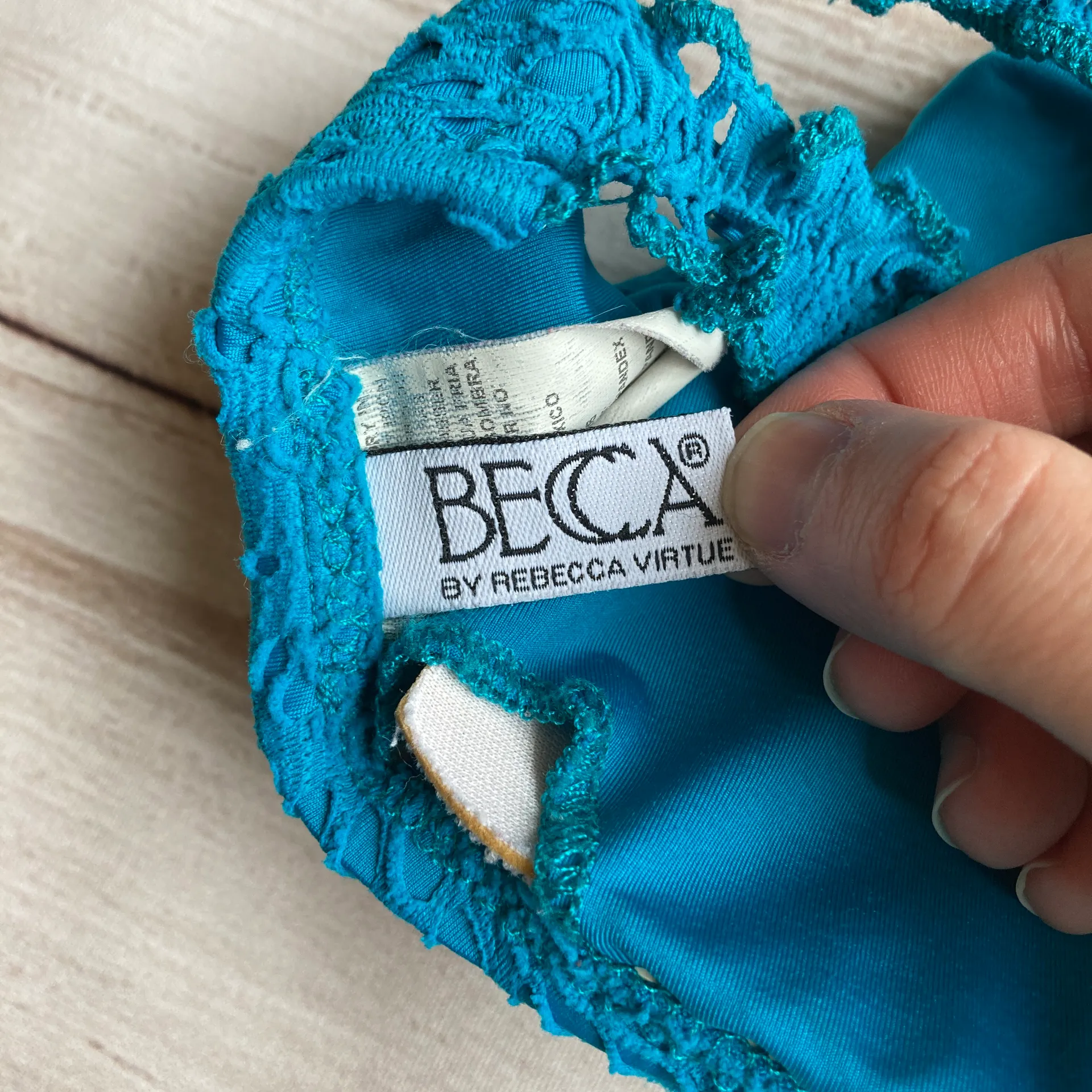 Becca Teal Crochet Halter Bikini Top Sz L - Image 3