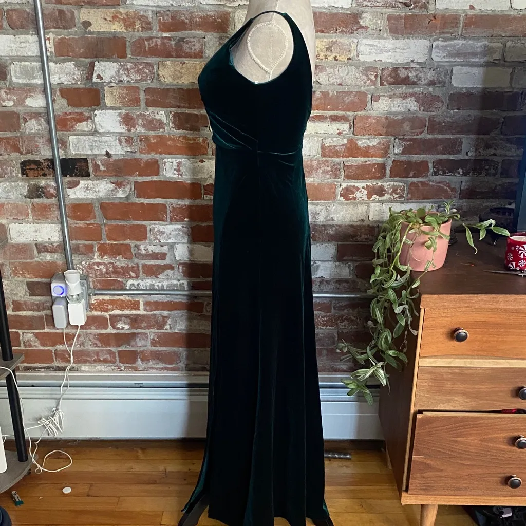 Jenny Yoo Jolie Green Velvet Dress with Slit Size 00 - Image 6