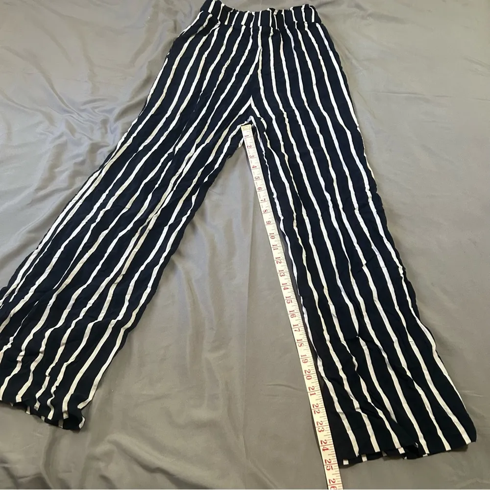Navy and white striped high-waisted wide-leg flowy trousers - Image 6