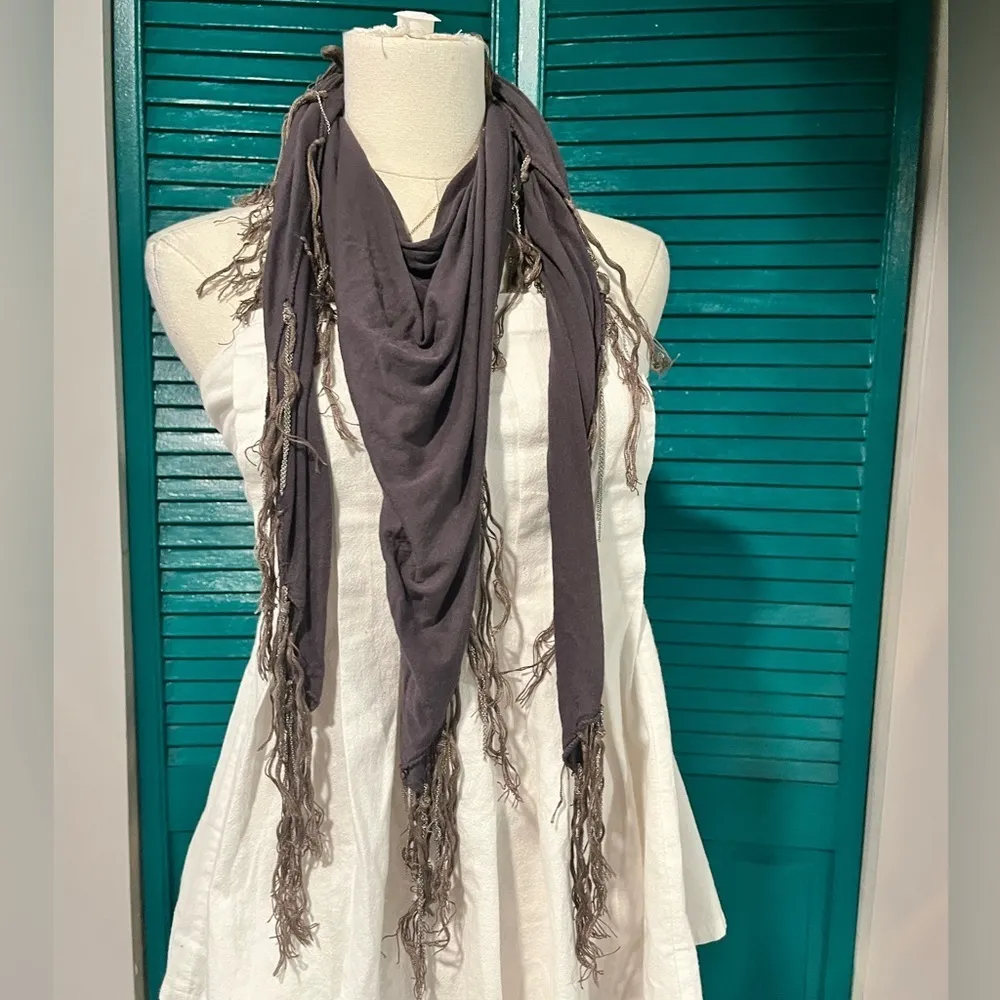 Chan Lu Elegant Gray silver chain Fringed Scarf - Image 9