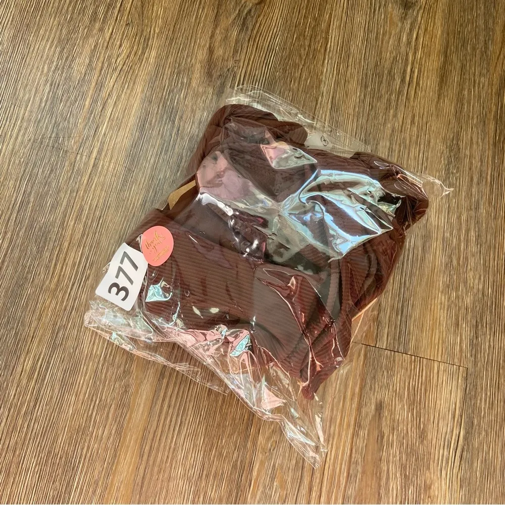 Brown Ribbed Bikini Set Size Small - Image 11