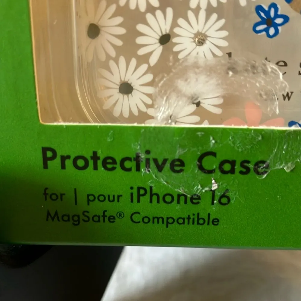 kate spade: Clear Floral iPhone 16 Case - Multicolor - Image 3
