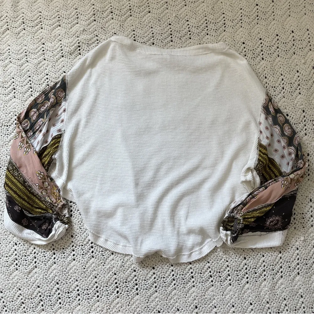 Free People We The Free Blossom Thermal Oversized Bohemian Style Top White (XS) - Image 3