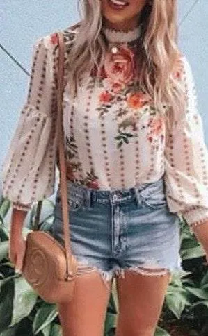 Gorgeous sheer flower patterned top - Image 2