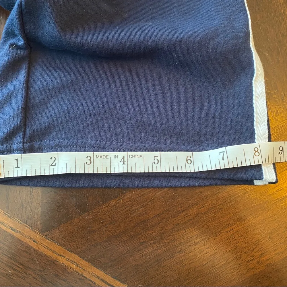 St. John’s Bay Petite Navy Workout/Lounge Capris - Image 7