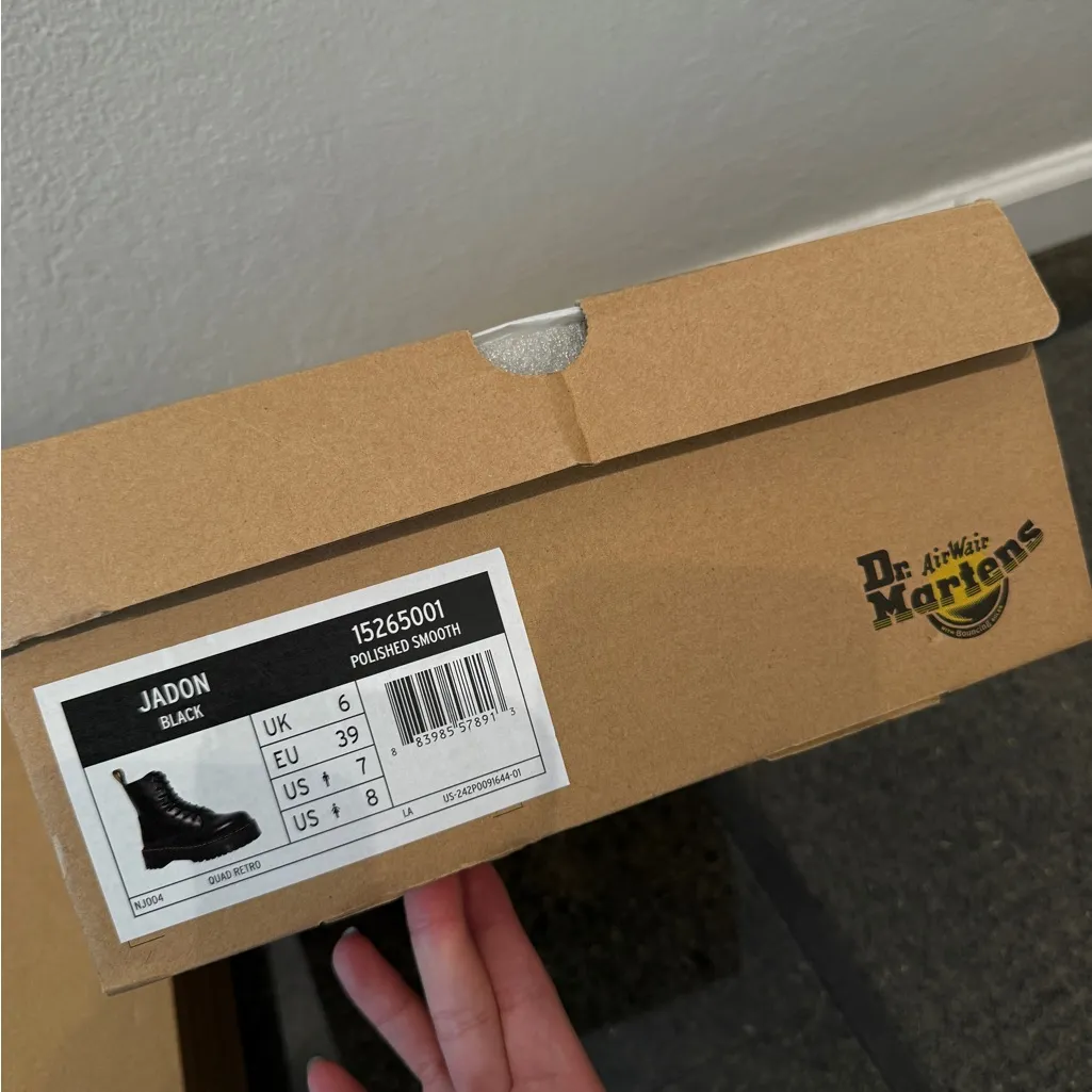 Dr. Martens Jadon Black Boots Polished Smooth Quad Retro 15265001 Unisex - Image 9