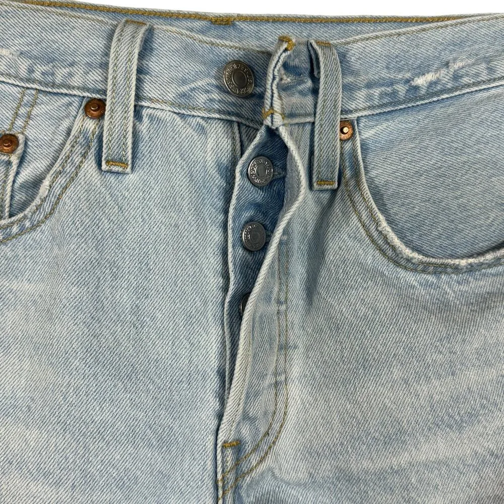 Levi’s 501 SZ W26 Jean Shorts Button-Fly Distressed Light Wash Frayed Hems Blue - Image 3