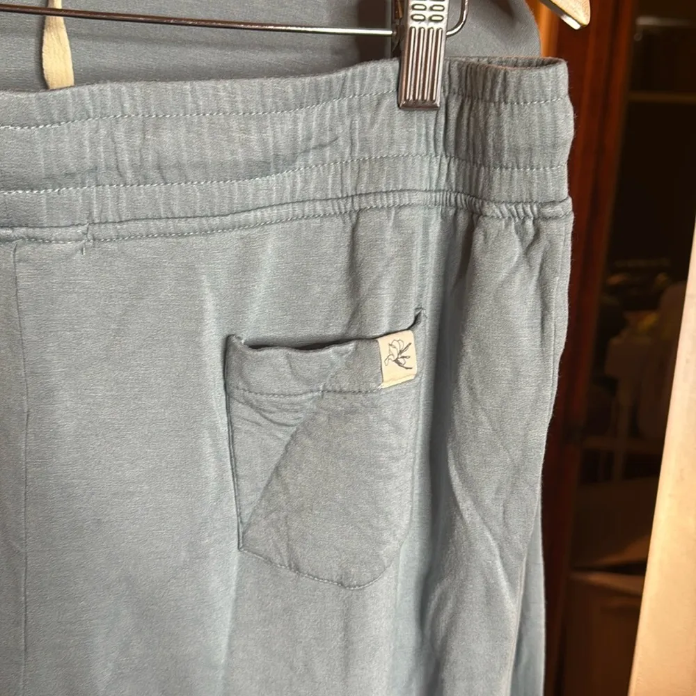 Magnolia Joanna Gaines Homebody Lounge Pajama Set in Alpine Blue Size Large - Image 6