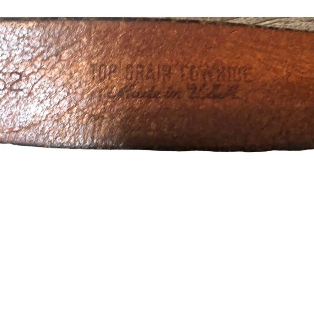 Vintage top grain tooled leather made in USA with silver buckle Size 36 Brown Size L - Image 6