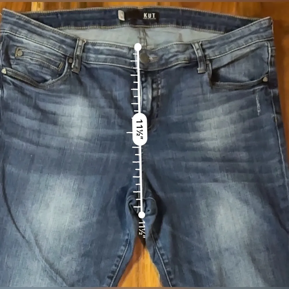 Kut From the Kloth Catherine Boyfriend Jeans - Image 6