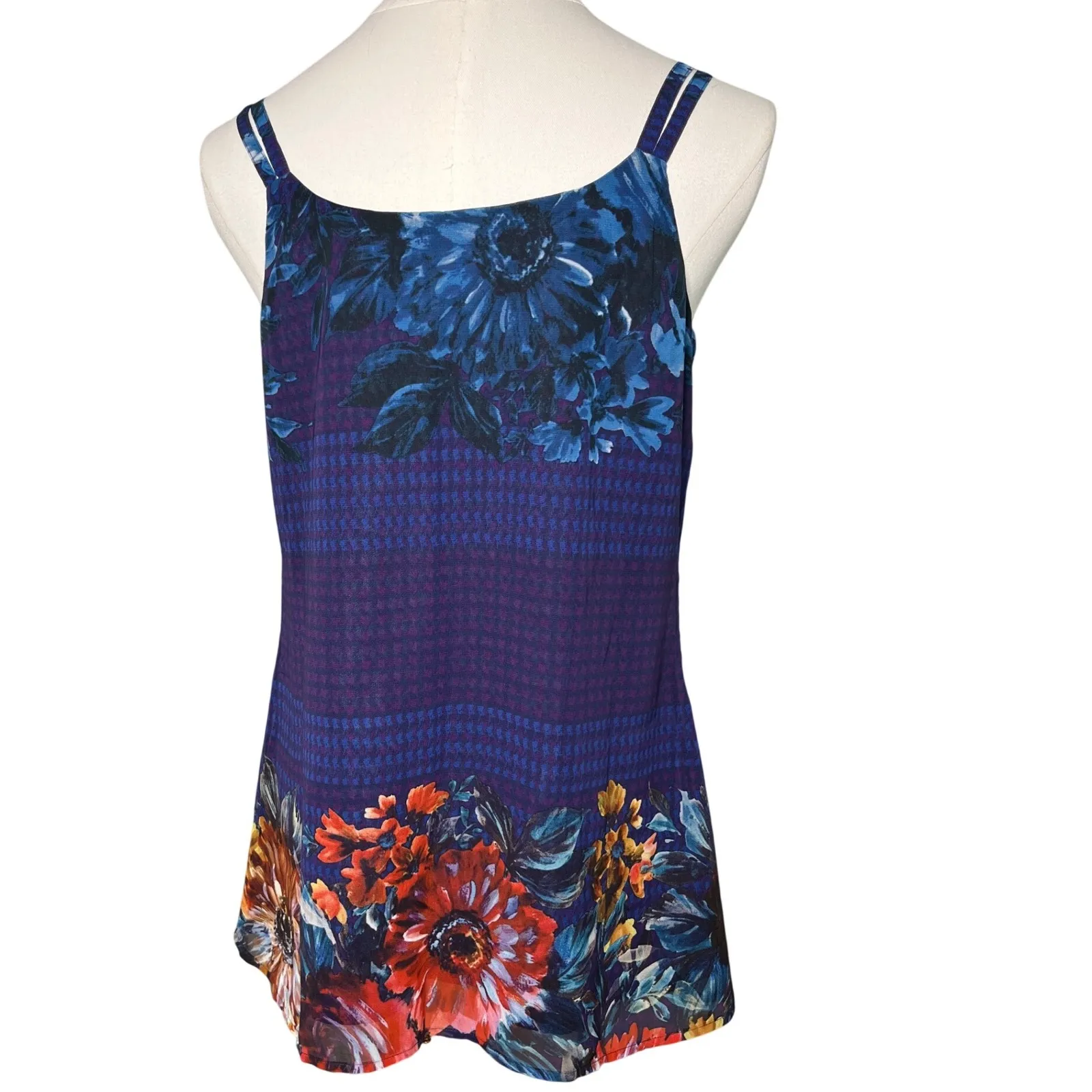 Cabi XS Sleeveless Floral V-Neck Blouse Top Purple Blue Casual‎ Tank - Image 4