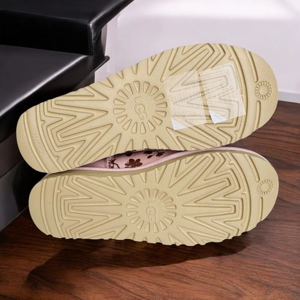 NIB UGG Women's Classic Mini Floral Foil - Image 5