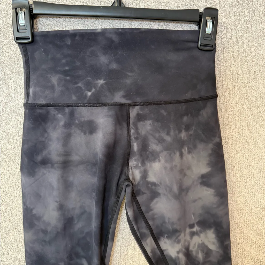 Zyia Active Womens Size 6-8 Gray Midnight Hendrix Brilliant 7/8 Leggings.‎ - Image 2