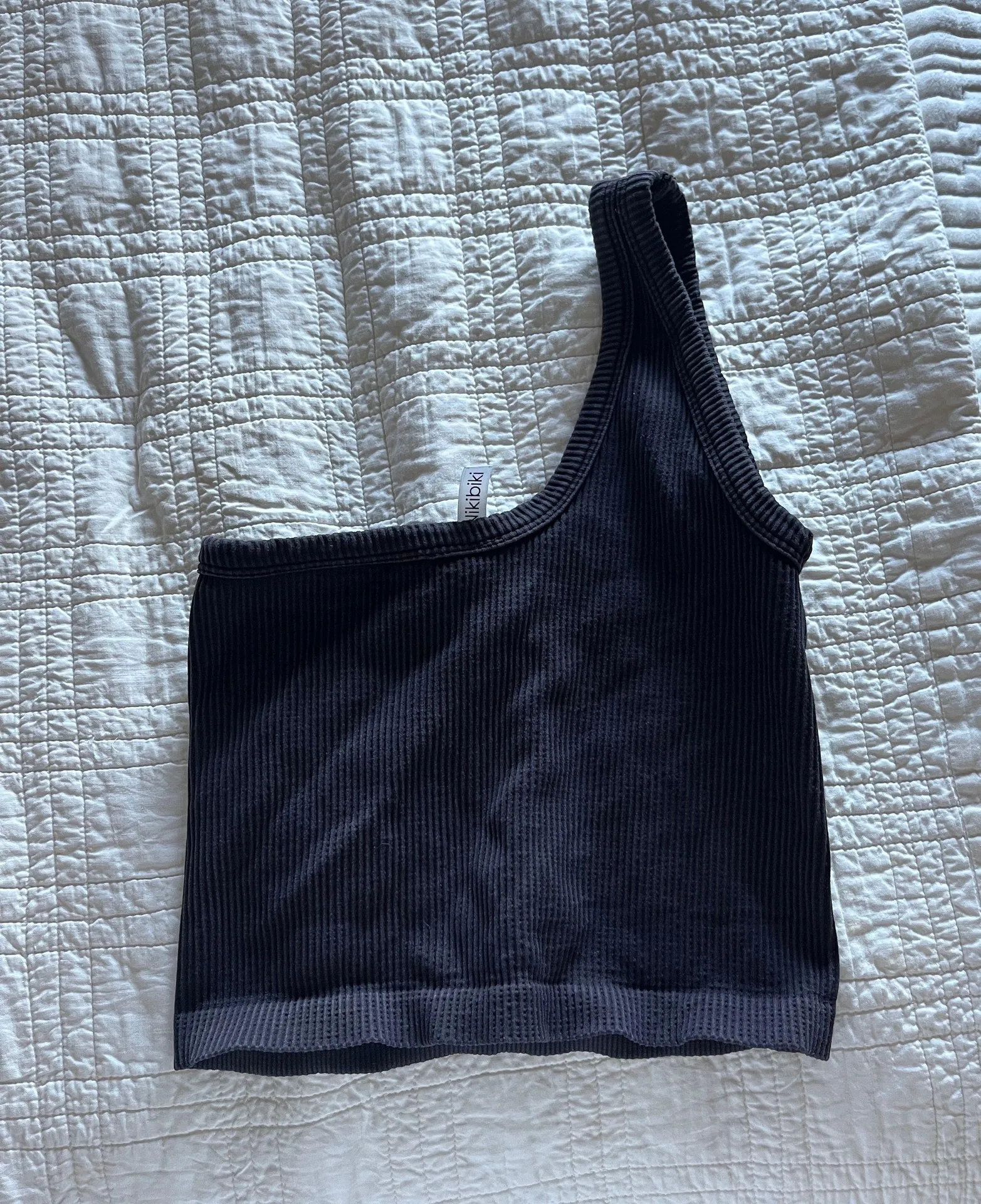 NIKIBIKI Cropped Seamless One Strap Top - Image 2