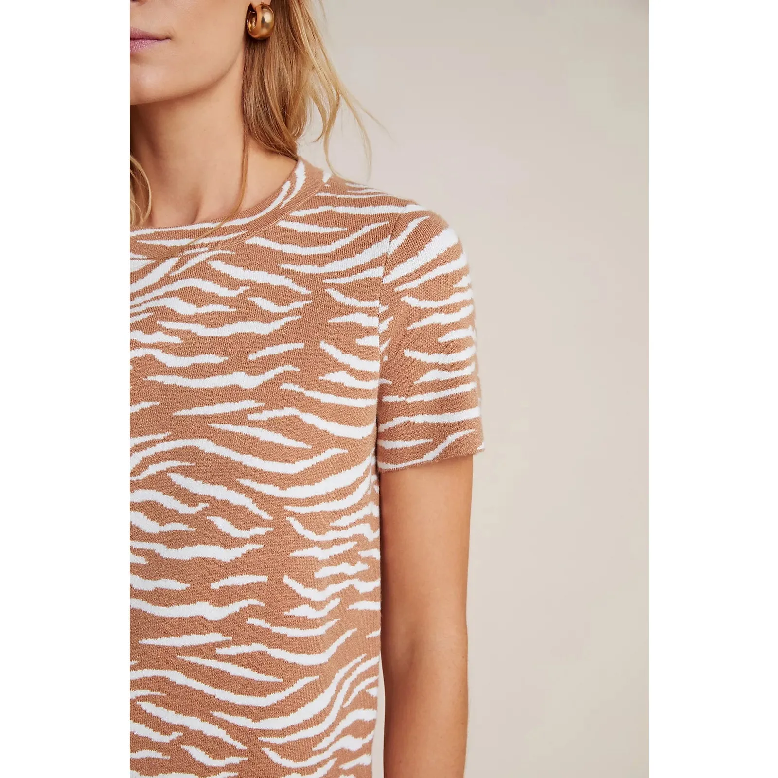 Anthropologie Evanna Sweater Tee Camel Tan Animal Print Knit Top Neutral  S - Image 10