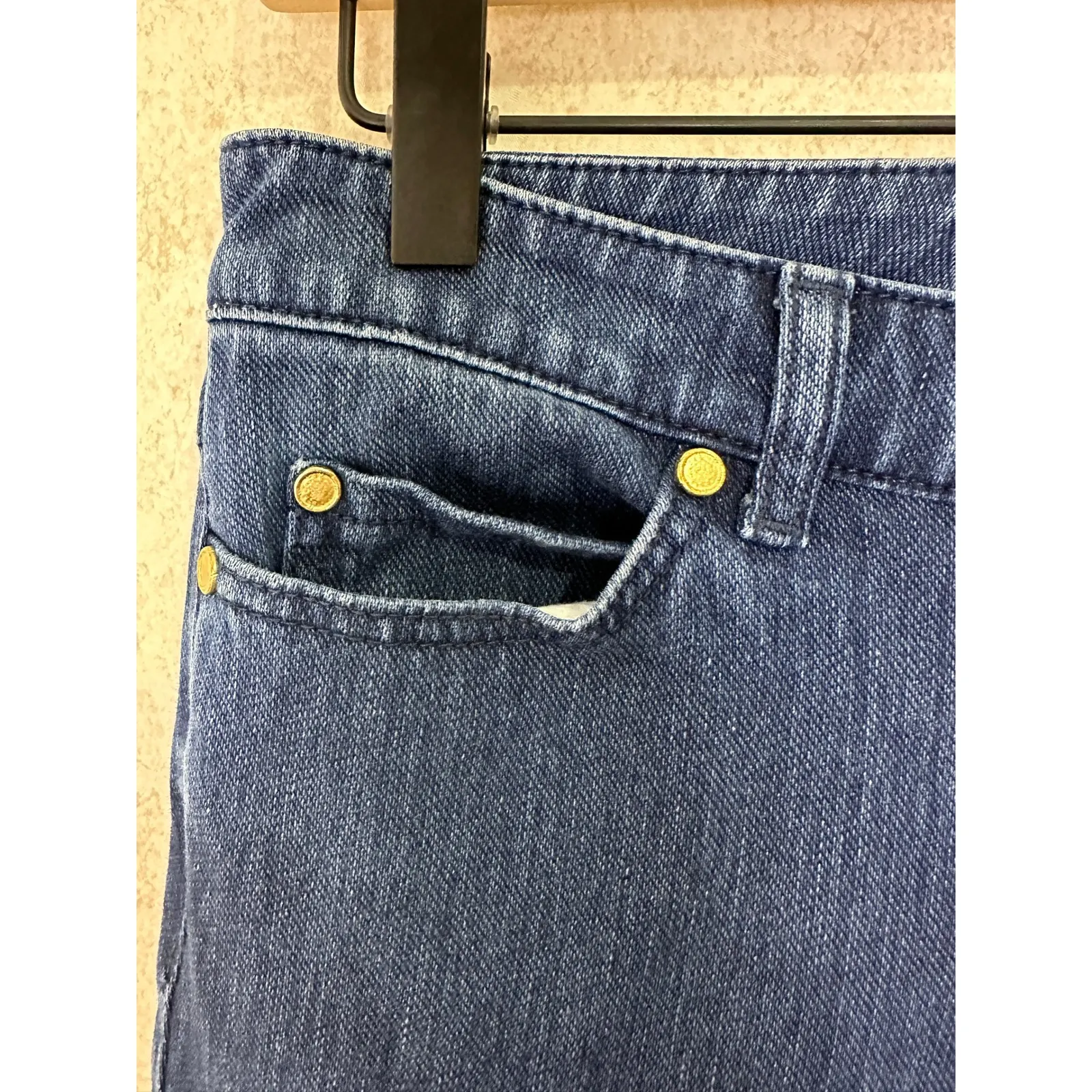 J.McLaughlin Women's Dark Wash Denim Jeans Size 6 Classic Style - Image 4