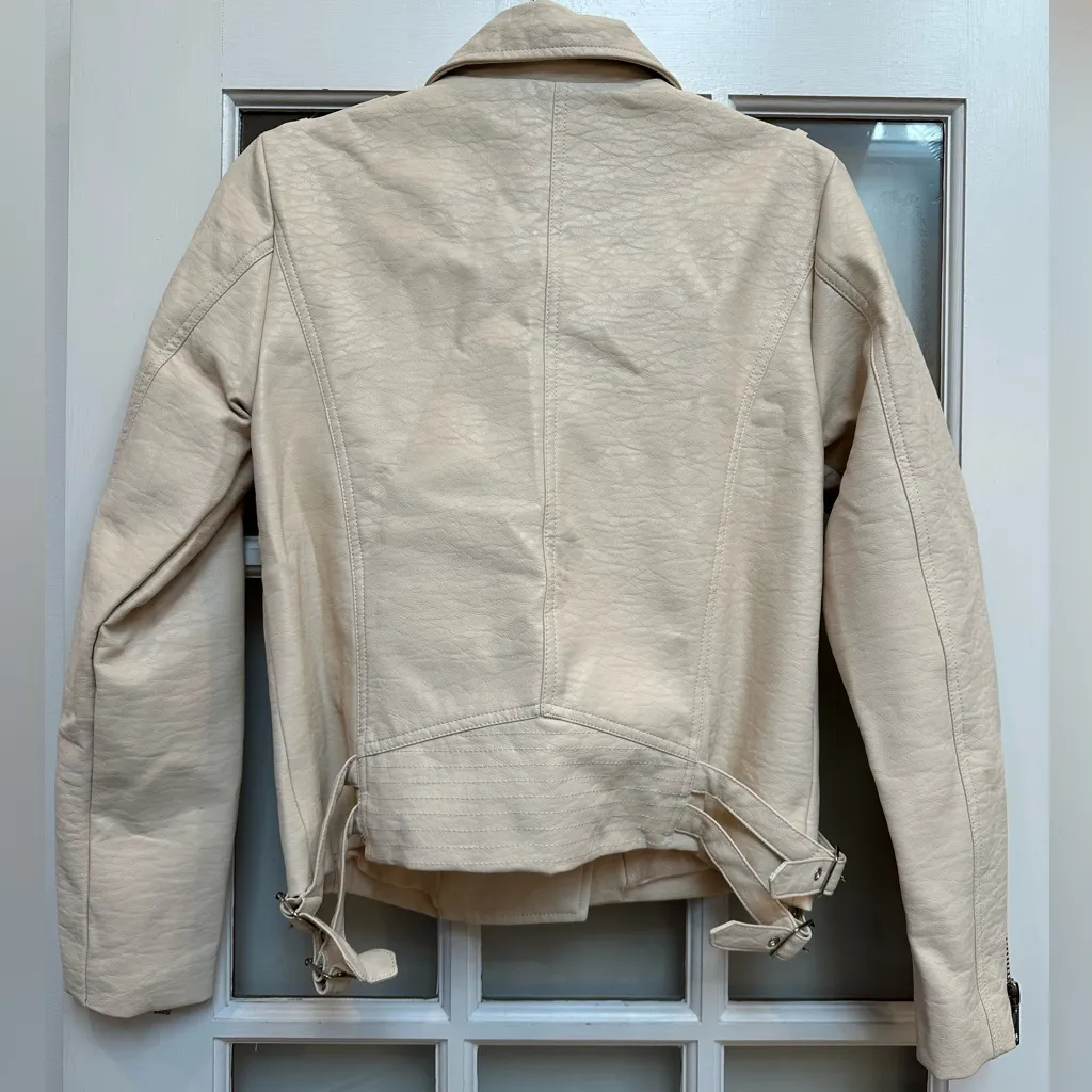 Anthropologie Moon River Cream Faux Leather Moto Zip Biker Jacket Size Medium M - Image 5