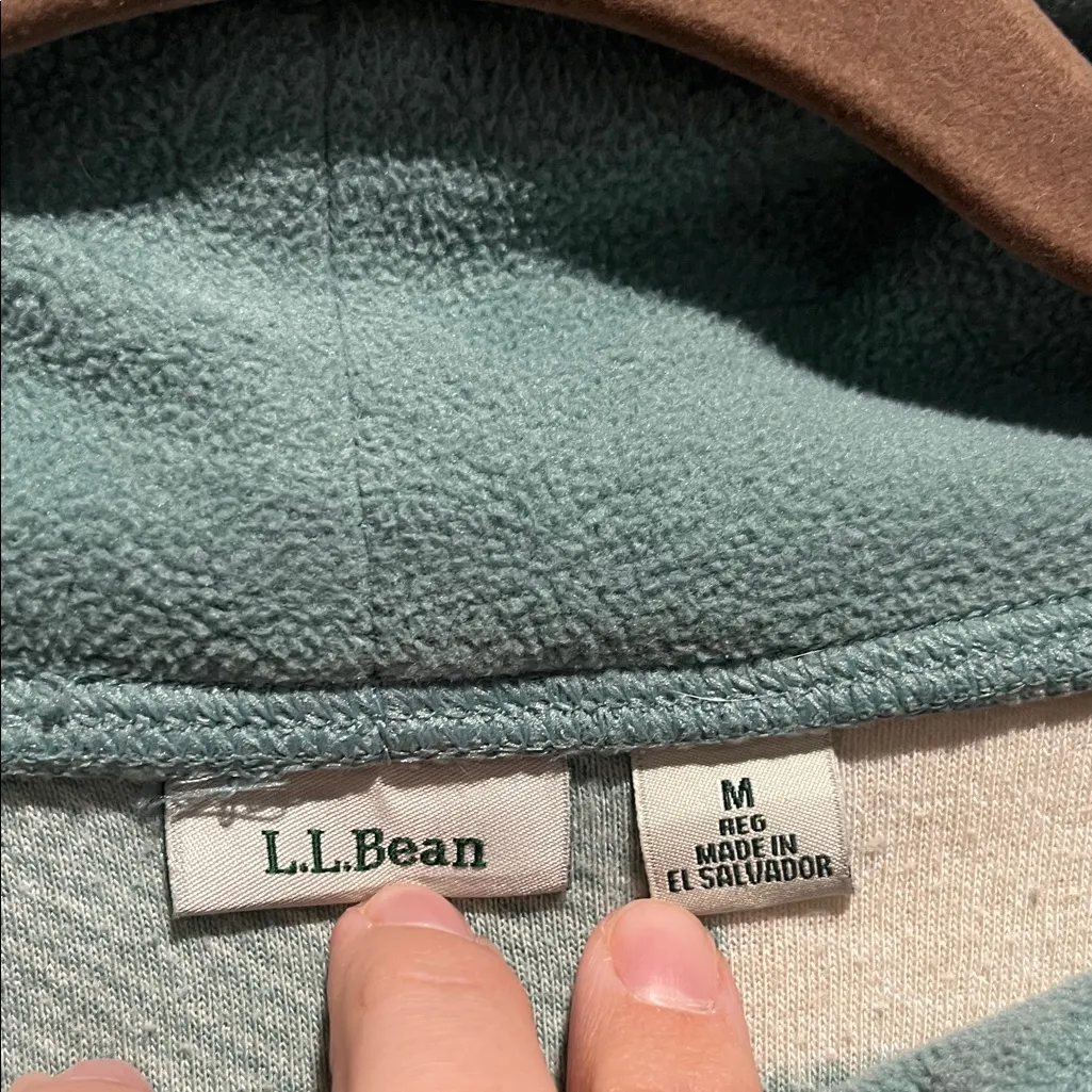 L.L. Bean Teal and Cream Fleece Plaid Pullover Sweatshirt Woman’s Size Medium - Image 2
