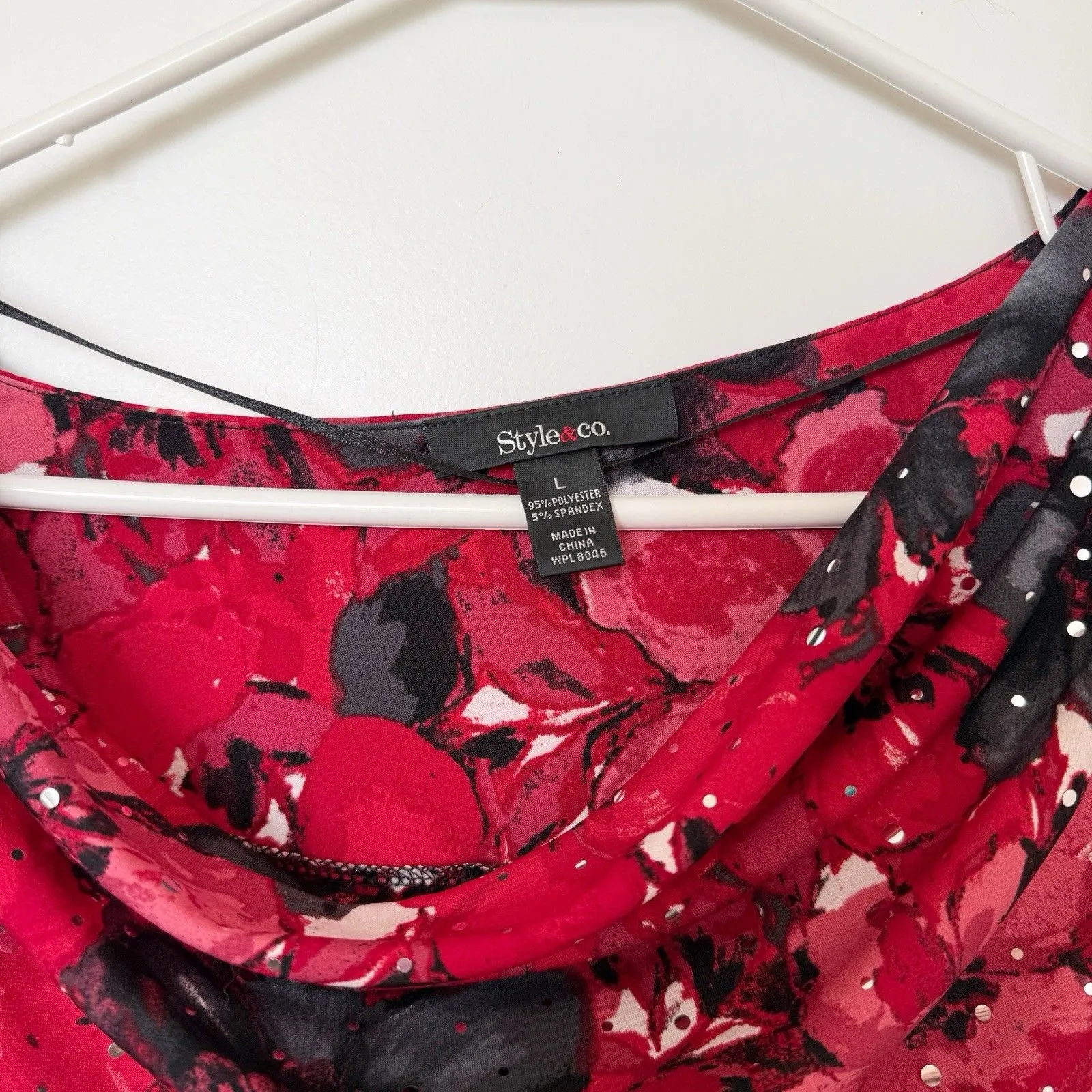 Style Co Womens Dark Floral Cowl Neck Top Size Large Elegant Stretch Red Black - Image 3